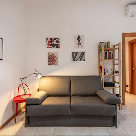 Vigevano, 15 - Navigli Apartment - L'Altra Darsena Milan Luaran gambar